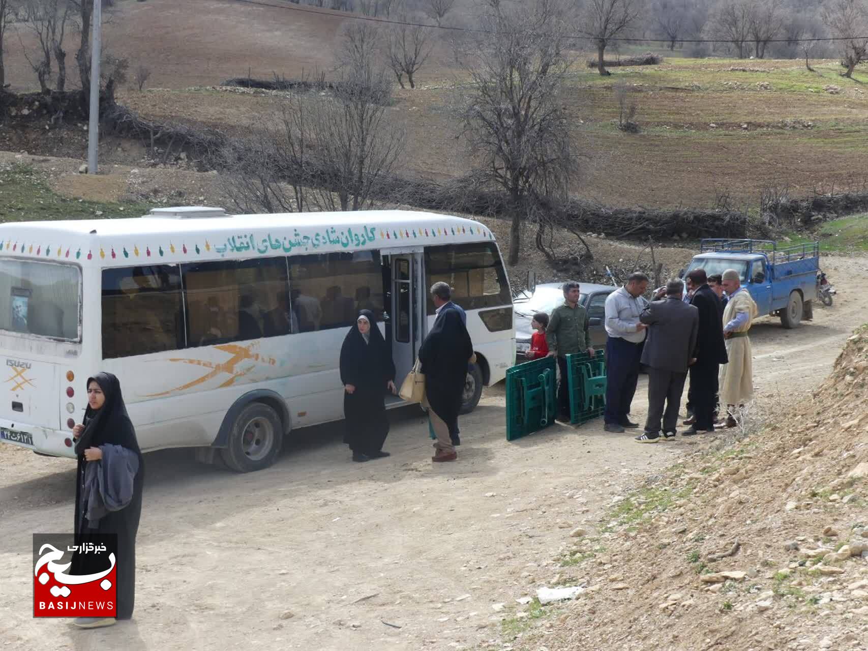 برگزاری اردوی جهادی بسیج اقشار سپاه فتح در روستای دلی خمسیر برگزاری اردوی جهادی بسیج اقشار سپاه فتح در روستای دلی خمسیر