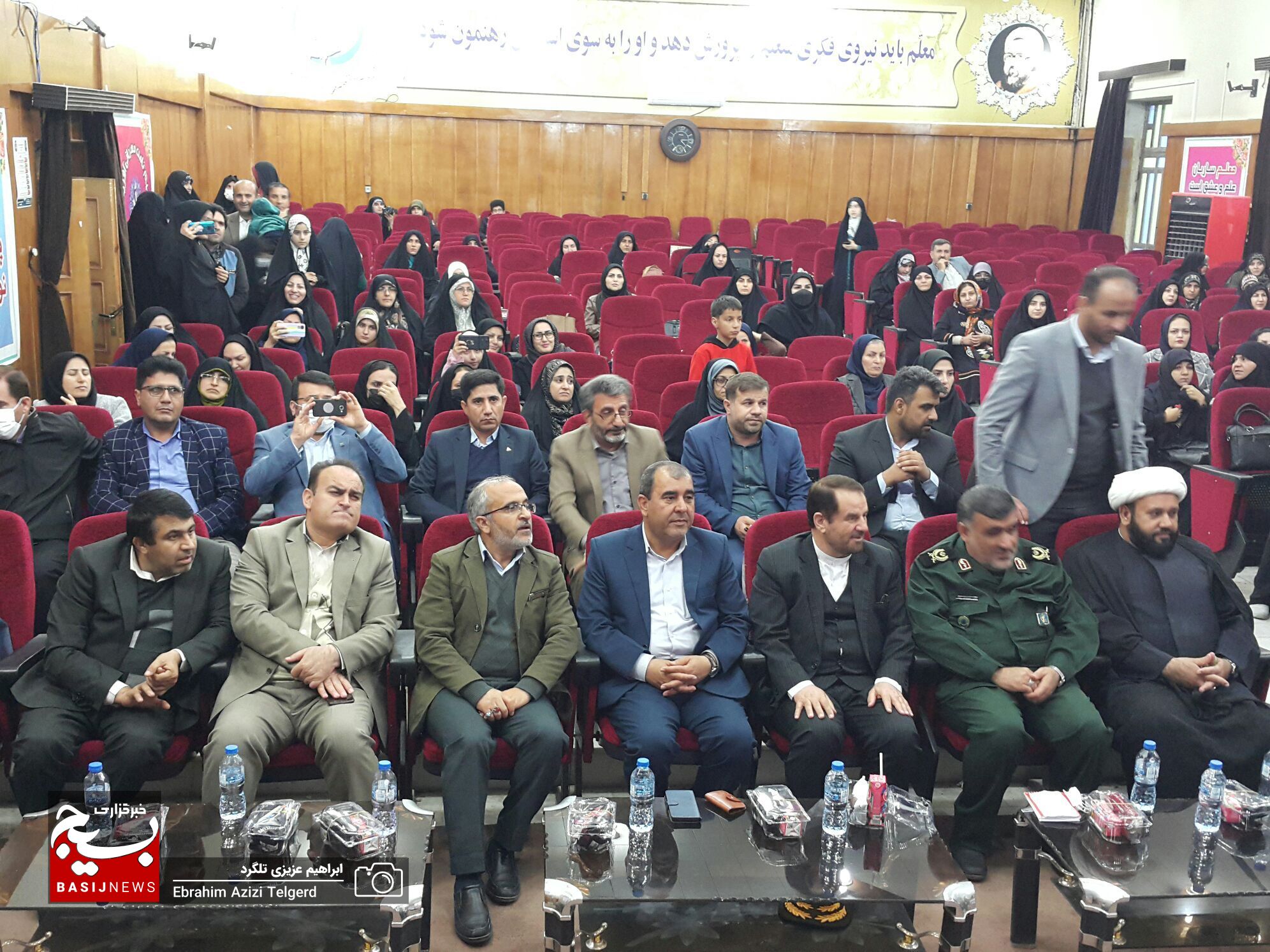 تصاویر اولین کنگره استانی زنان اثرگذار کهگیلویه و بویراحمد
