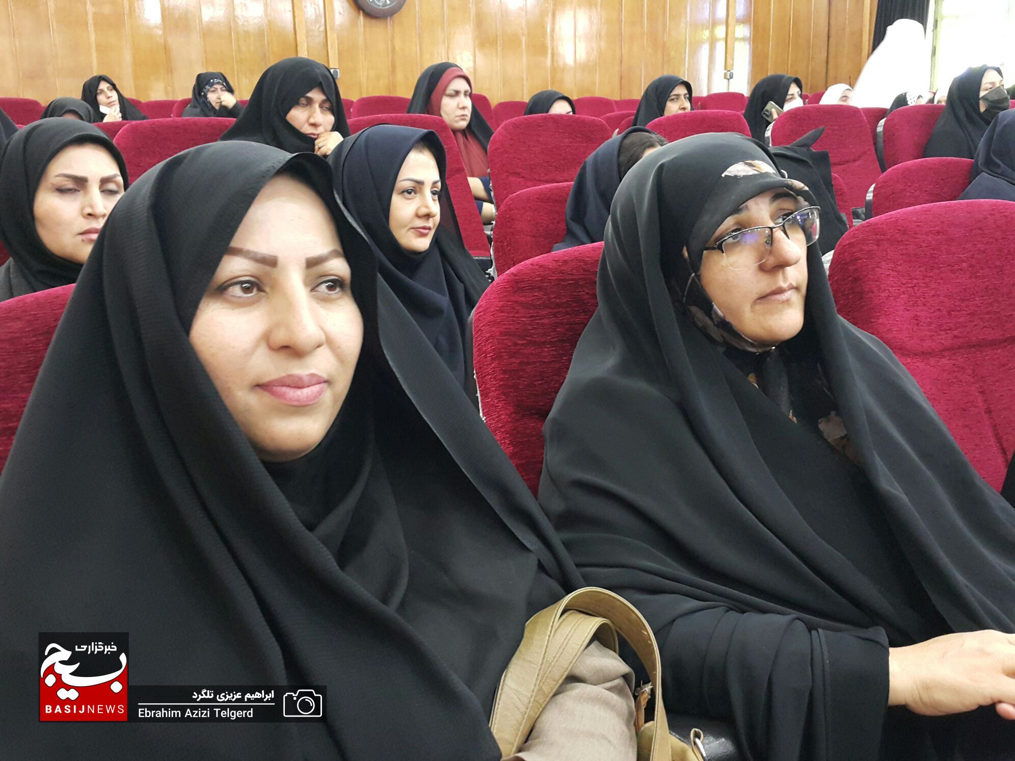 تصاویر ویژه از اولین کنگره استانی زنان اثرگذار کهگیلویه و بویراحمد + ( تصاویر )