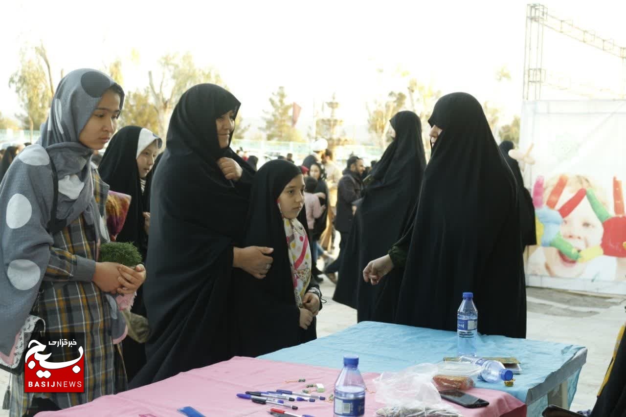 رزمایش خدمت‌رسانی طلاب خواهر جهادی در قم آغاز شد