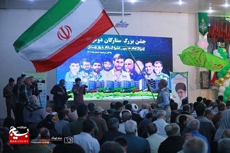جشن میلاد امام حسین(ع)، روز پاسدار و مراسم بزرگداشت حاج ابراهیم همت در پادگان دوکوهه برگزار شد