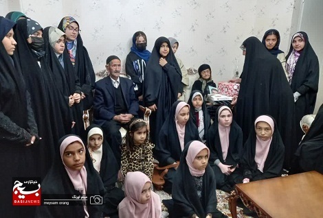 برگزاری جشن میلاد امام حسین(ع) در منزل شهید پرویز کلیی آبادی