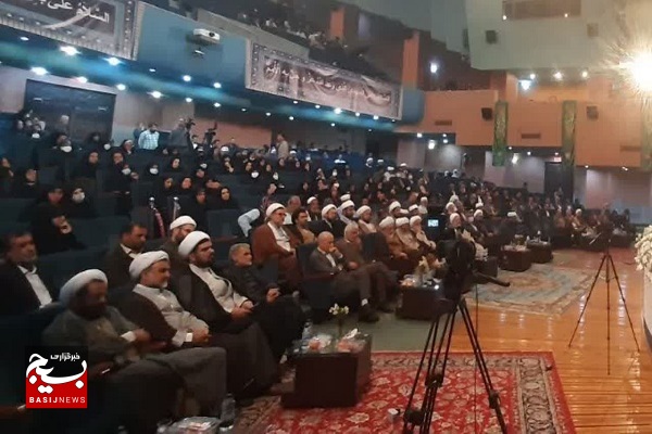 همایش ملی مهدویت در زاهدان برگزار شد