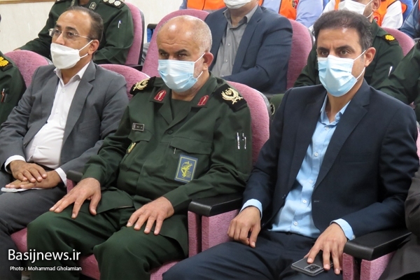 همایش گرامیداشت هفته بسیج کارگری در بوشهر برگزار شد/ تجلیل از 24 کارگر نمونه واحدهای تولیدی و صنعتی استان همایش گرامیداشت هفته بسیج کارگری در بوشهر برگزار شد/ تجلیل از 24 کارگر نمونه واحدهای تولیدی و صنعتی استان