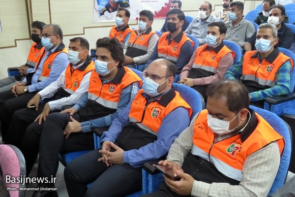 همایش گرامیداشت هفته بسیج کارگری در بوشهر برگزار شد/ تجلیل از 24 کارگر نمونه واحدهای تولیدی و صنعتی استان همایش گرامیداشت هفته بسیج کارگری در بوشهر برگزار شد/ تجلیل از 24 کارگر نمونه واحدهای تولیدی و صنعتی استان