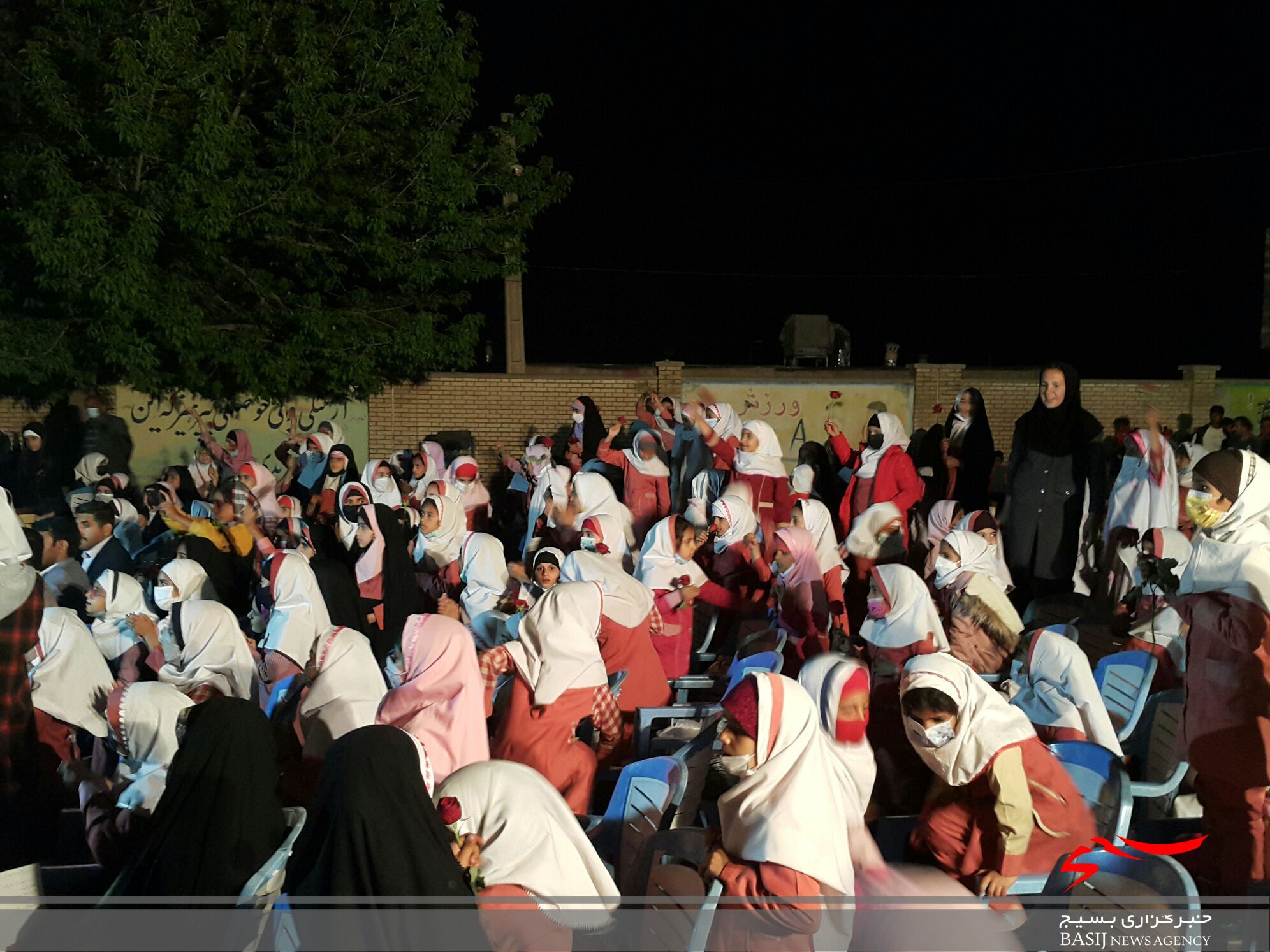جشن تکلیف ۲۴۰ دختر روزه اولی در روستای مَزدَک بویراحمد