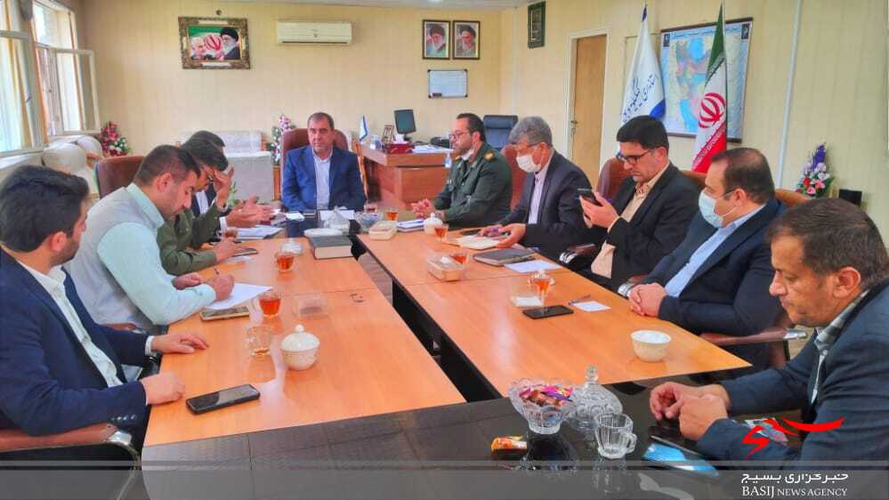 نشست هیئت اندیشه ورز بسیج رسانه سپاه فتح با معاون سیاسی امنیتی استاندار/ هاشمی مهر : ترور شخصیت ها در کهگیلویه و بویراحمد بالاست / رسانه ها درباره طرح مردمی سازی یارانه ها را روشنگری کنند