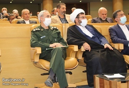 برگزاری همایش بزرگ توجیهی فرماندهان و مدیران بسیج وزارتخانه ها و ادارات