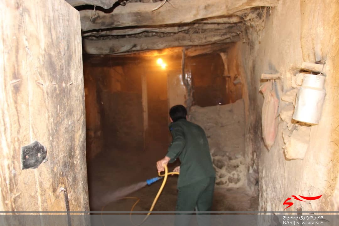 خدمات رسانی سازمان بسیج جامعه کشاورزی کهگیلویه و بویراحمد به روستاهای سخت گذر استان/ واکسیناسیون ۲۵۰۰ راس دام در مورنا