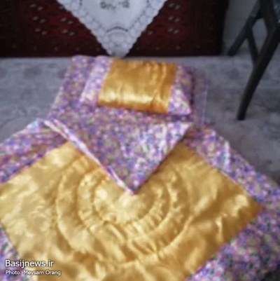 تهیه و توزیع تعدادی بسته ی معیشتی و سیسمونی ویژه خانواده های آبرومند