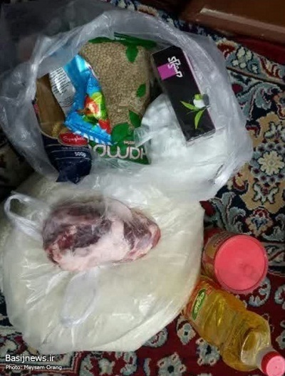 تهیه و توزیع تعدادی بسته ی معیشتی و سیسمونی ویژه خانواده های آبرومند