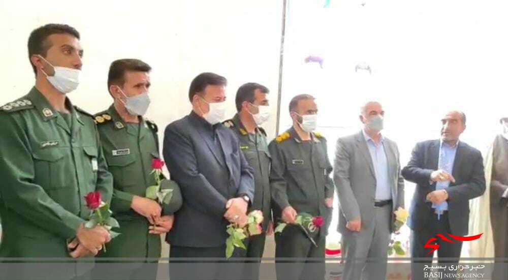 غباروبی گلزار شهدای یاسوج و دیدار و تجلیل از خانواده شهید نعمت الله شهرخ پور