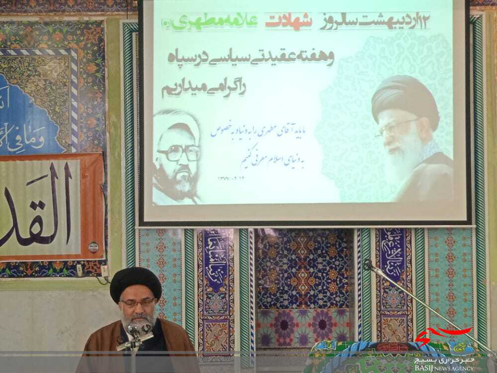 دیدار نماینده ولی فقیه در استان با فرمانده و رزمندگان تیپ ۴۸ فتح