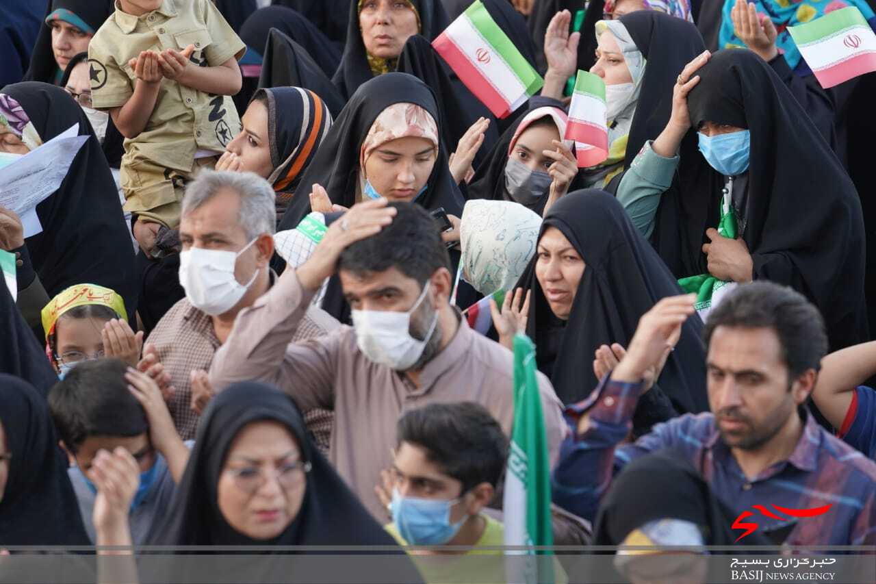 طنین عشق و دلدادگی به امام زمان در دیار سردار دلها/ تصاویر