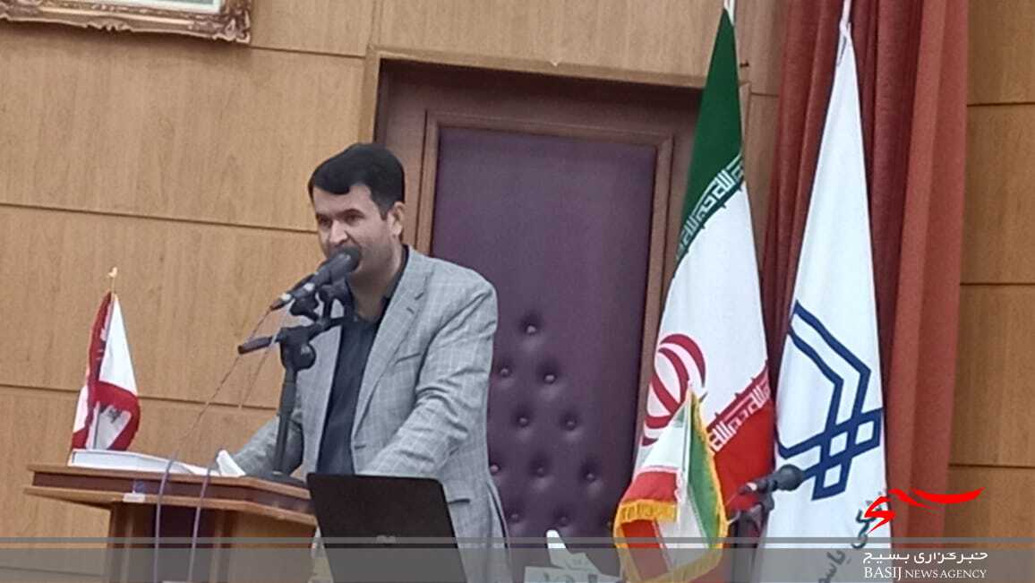 تقدیر از مدیرعامل کوبودنا به عنوان اهدا کننده مستمر خون و خیر حوزه سلامت در کهگیلو و بویراحمد