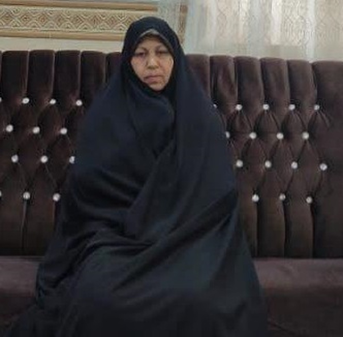 ساعتی با خاطرات بانوی رزمنده دفاع مقدس از تولد دختری به نام کاتیوشا تا مسجدی که گتبد نیمه ویرانش مثل خورشید می درخشید!
