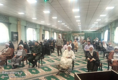 تحقق بیانیه گام دوم انقلاب اسلامی، یکی از وظایف مهم فرماندهان و بسیجیان است