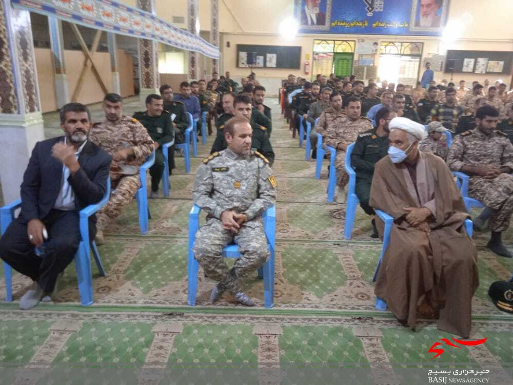 نشست آگاه سازی حقوقی در تیپ ۴۸ فتح
