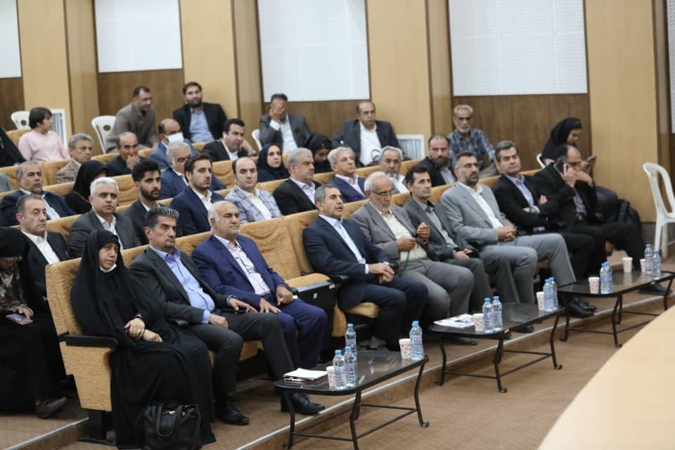 استفاده از ظرفیت دانشگاهی استان، موجب توسعه بخش دانش بنیان می شود/فعالیت ۹۹ شرکت دانش بنیان در استان