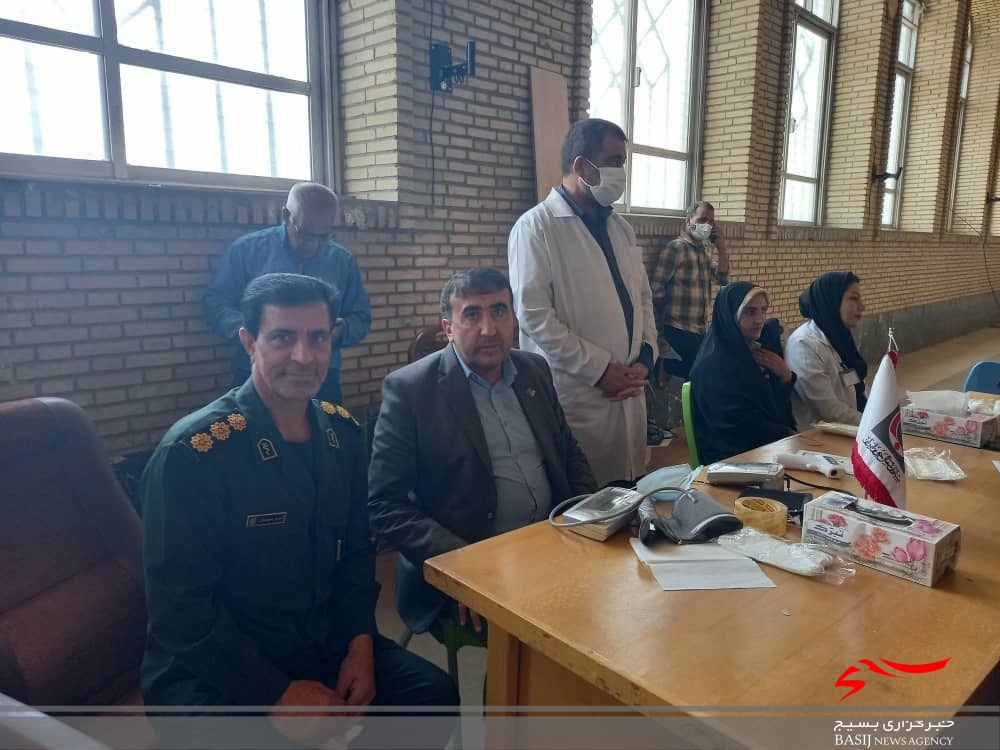 برگزاری میز خدمت خدمات سلامت و پزشکی در یاسوج