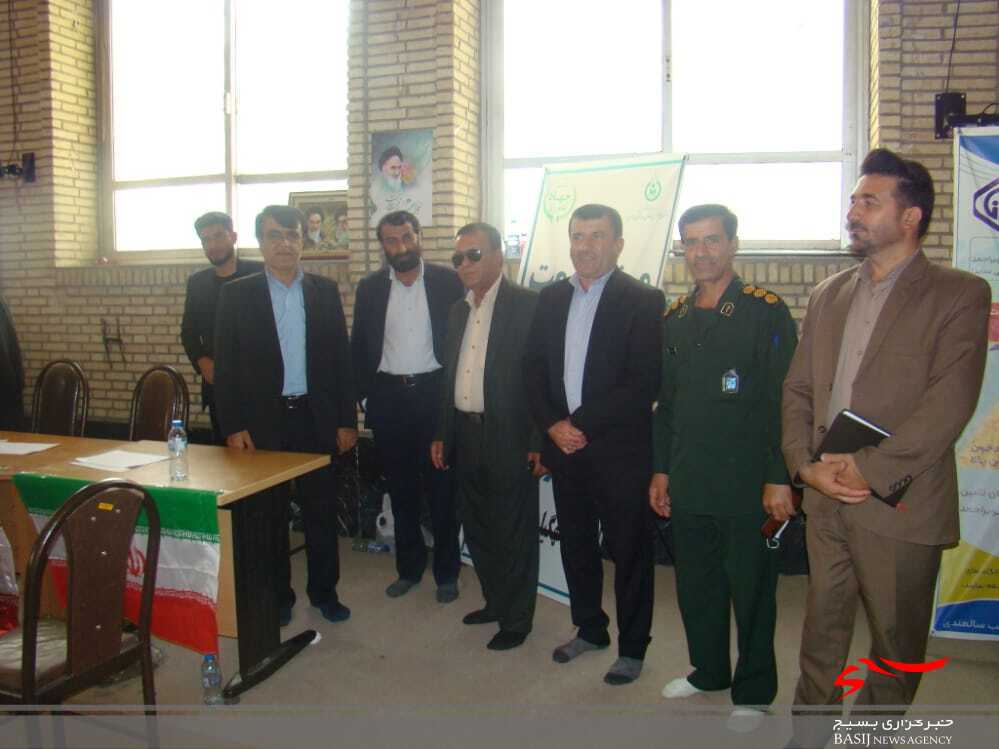 برگزاری میز خدمت خدمات سلامت و پزشکی در یاسوج