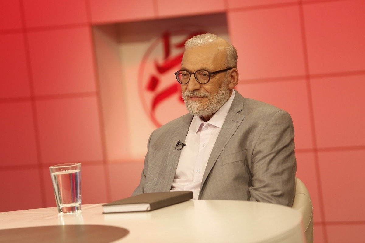 برجام سند مقدسی نیست / برجام موجب لو رفتن اسامی نخبگان و دانشمندان ما شد / NPT یک سند مُرده است