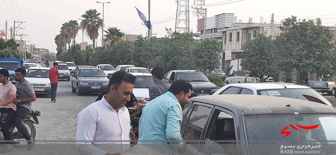 توزیع شربت و شیرینی به مناسبت فرارسیدن عید غدیر در موکب غدیر شهرستان فاریاب توسط هیئت منتظران مهدی (عج) با همکاری مردم و پاسداران و بسیجیان شهرستان
