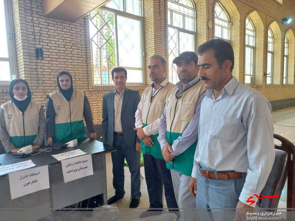 برگزاری میز خدمت سلامت و پزشکی در یاسوج
