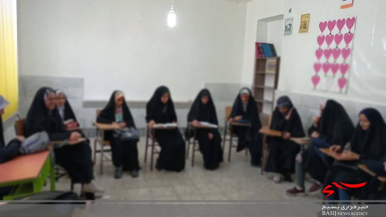 طرح جوانه&zwnj;های صالحین در ۱۵ پایگاه بسیج شهرستان کهک اجرا می&zwnj;شود