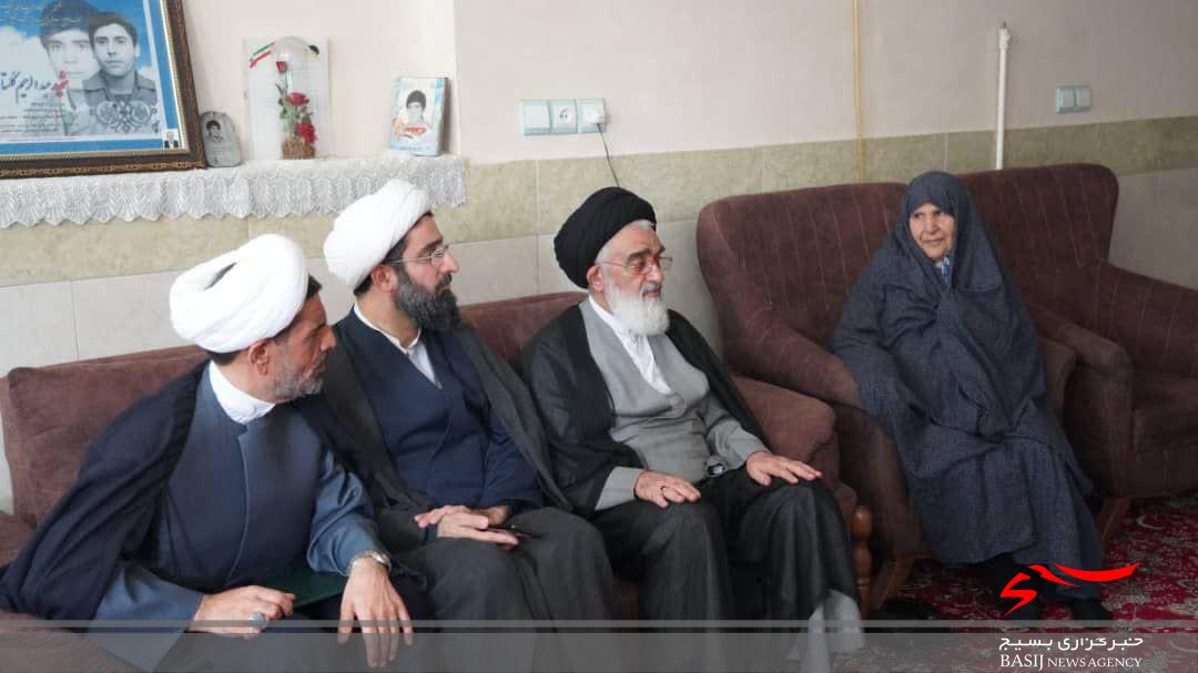 آغاز نهضت دیدار و تکریم خانواده&zwnj;های معظم شهدای استان قم