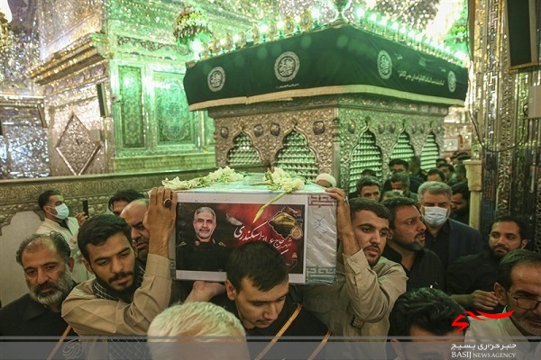 پیکر شهید اسکندری در گلزار شهدای شیراز آرام گرفت پیکر شهید اسکندری در گلزار شهدای شیراز آرام گرفت