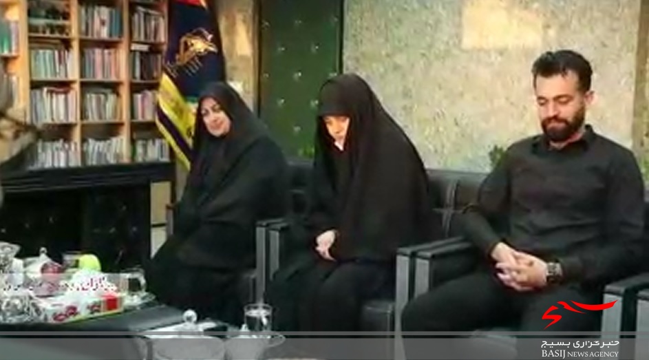 شهدای مدافع حرم سند&laquo;یا لَیتَنا کنا مَعَک&raquo; عصر حاضرند