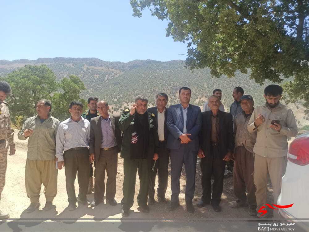 روز پر کار فرمانده تیپ ۴۸ فتح در شهرستان مارگون روز پر کار فرمانده تیپ ۴۸ فتح در شهرستان مارگون