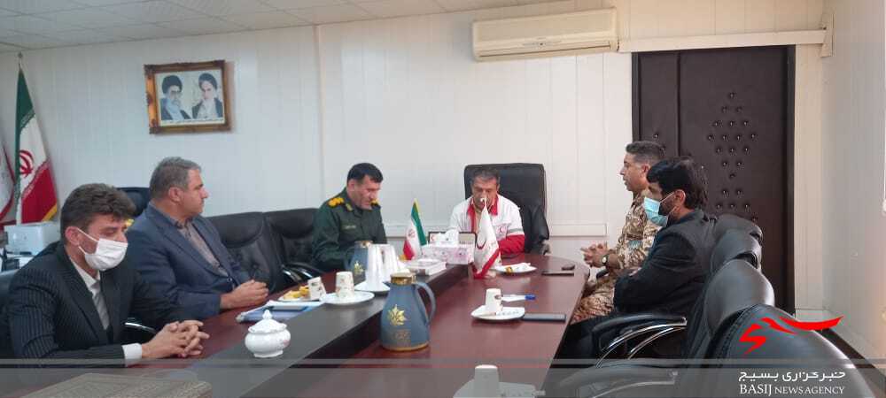 دیدار مسئول سازمان بسیج ادارات و کارمندان با مدیر عامل جمعیت هلال احمر استان / تفاهم نامه همکاری جهت مواقع ضروری و بحران‌ها منعقد شد