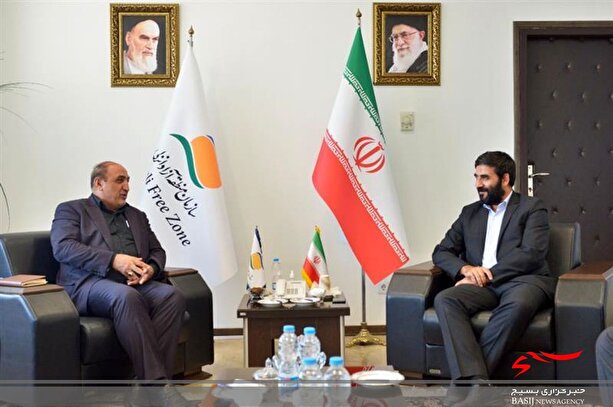 رفع موانع تجارت در اولویت های سپاه و بسیج است