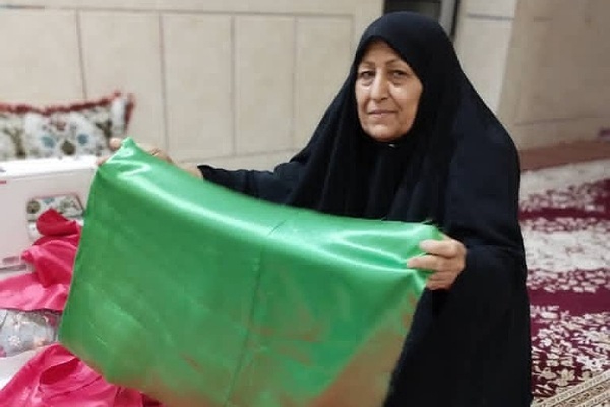 دوخت پرچم ویژه محرم در بندر ریگ گناوه