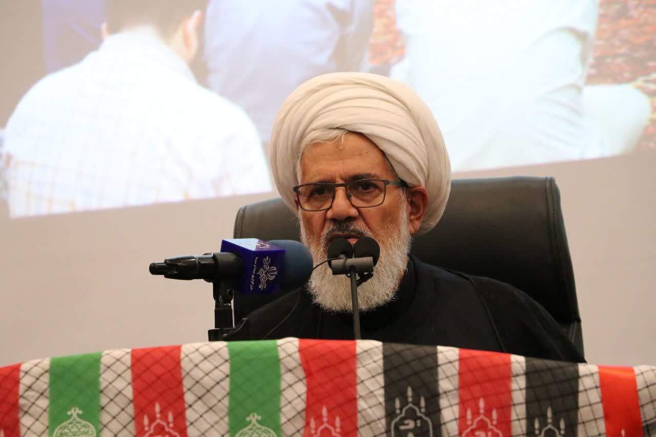 عدالت در جامعه و محرومیت زدایی از زمينه هاي جهاد تبیین است