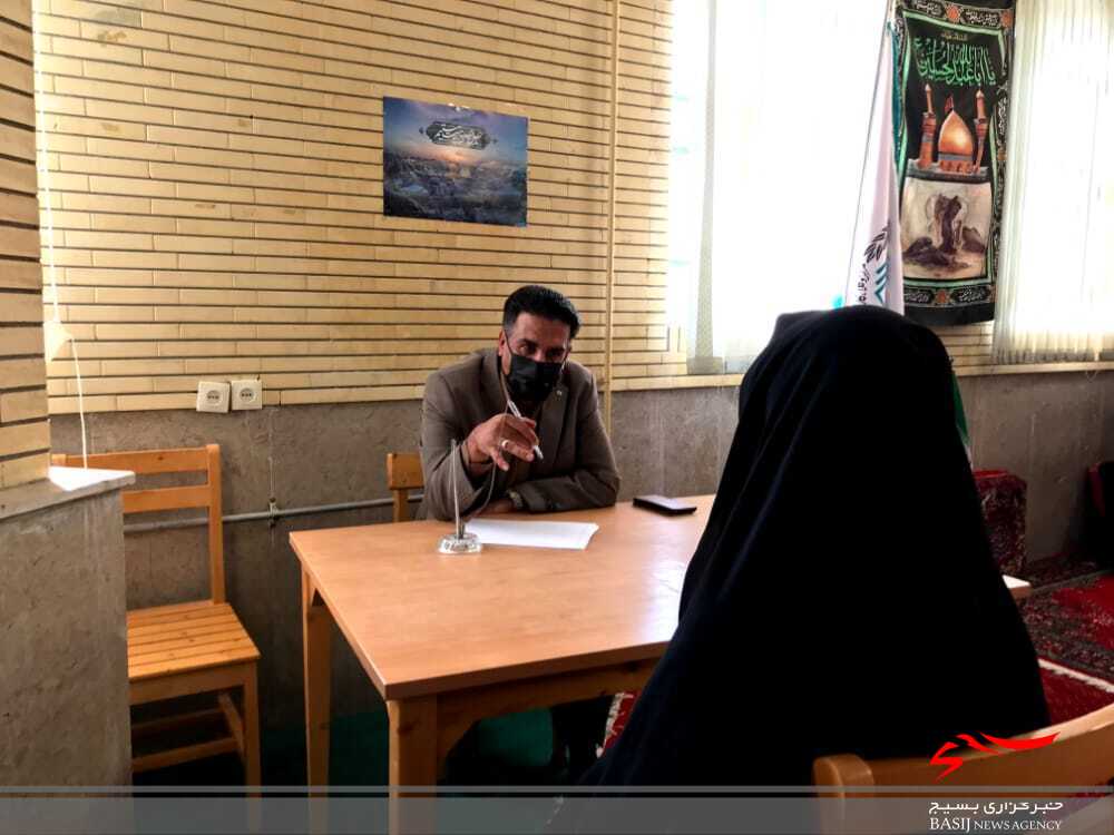 برگزاری میز خدمت سازمان بسیج حقوقدانان سپاه فتح در روستای سروک