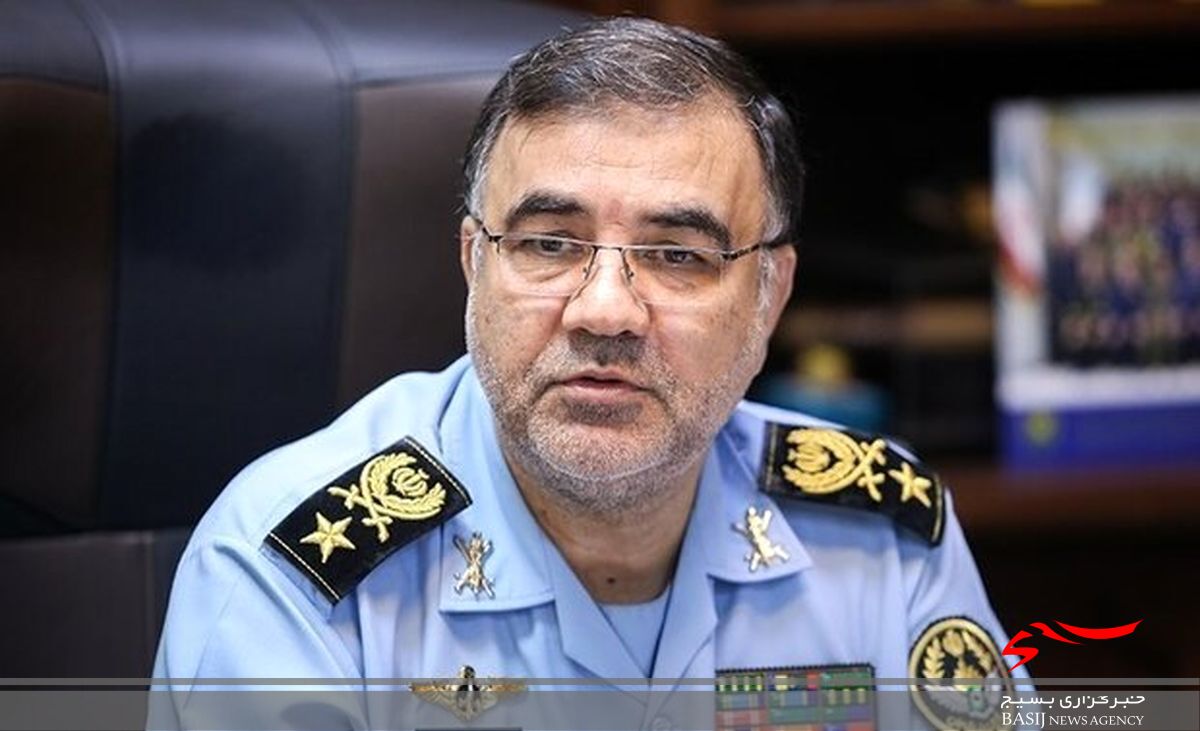استقرار موکب و بیمارستان ۳۳ تخت خوابه نیروی هوایی در مرز مهران / پایگاه های نهاجا مرکز انتقال مایحتاج زوار حسینی در مرزهای کشور استقرار موکب و بیمارستان ۳۳ تخت خوابه نیروی هوایی در مرز مهران / پایگاه های نهاجا مرکز انتقال مایحتاج زوار حسینی در مرزهای کشور