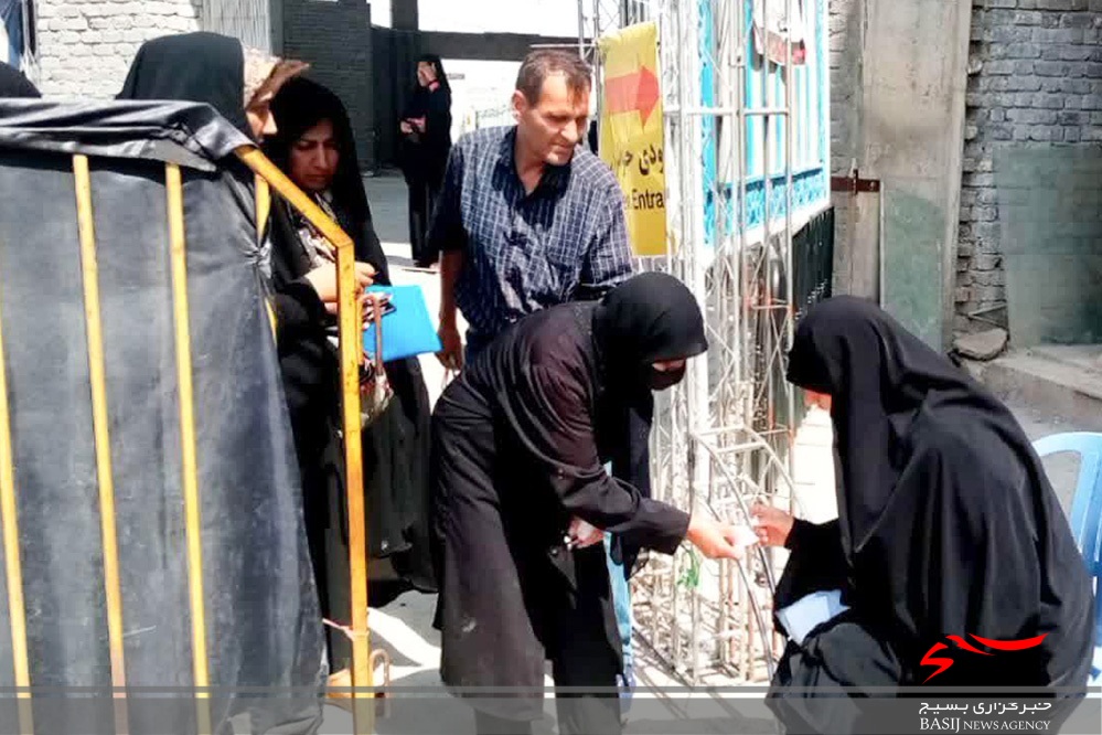 خدمت&zwnj;رسانی به زائرین اربعین حسینی