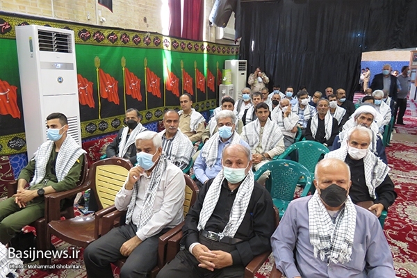 پیشکسوتان دفاع مقدس در بوشهر تجلیل شدند