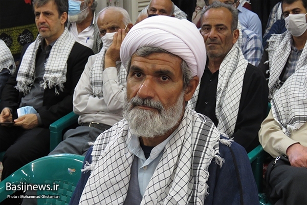 پیشکسوتان دفاع مقدس در بوشهر تجلیل شدند