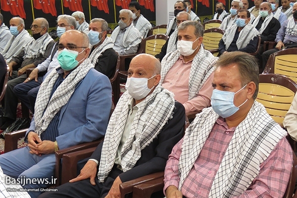 پیشکسوتان دفاع مقدس در بوشهر تجلیل شدند