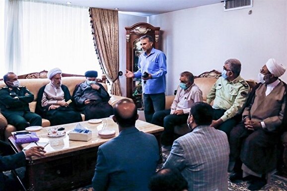 هتاکی به آمرین به معروف در سومین حرم اهل بیت (ع) / مسئولین بیدارتر باشند
