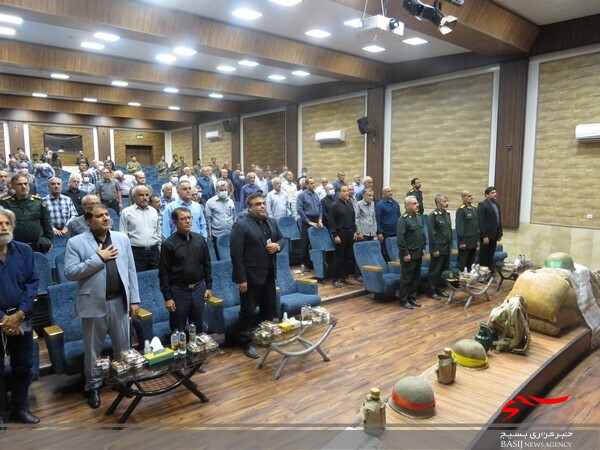 مراسم تجلیل از رزمندگان پیشکسوت در دلوار برگزار شد