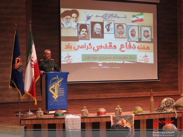 مراسم تجلیل از رزمندگان پیشکسوت در دلوار برگزار شد