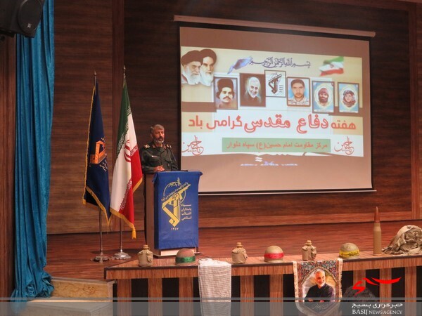 مراسم تجلیل از رزمندگان پیشکسوت در دلوار برگزار شد