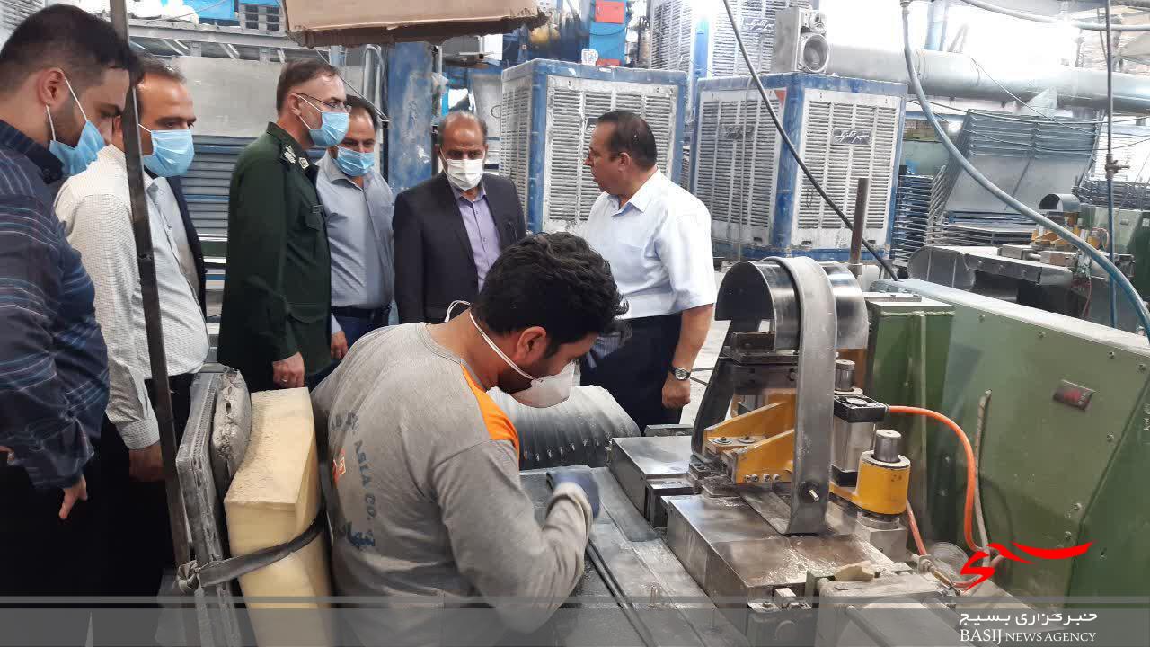 مسئول بسیج علمی پژوهشی سپاه قم قم از کارخانه تولید تیوپ بازدید کرد.