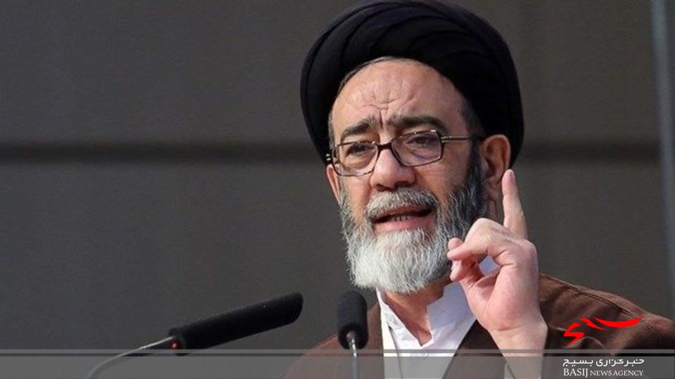 پلیس و بسیج با وحدت و اقتدار، برای امنیت مردم جانفشانی می‌کنند