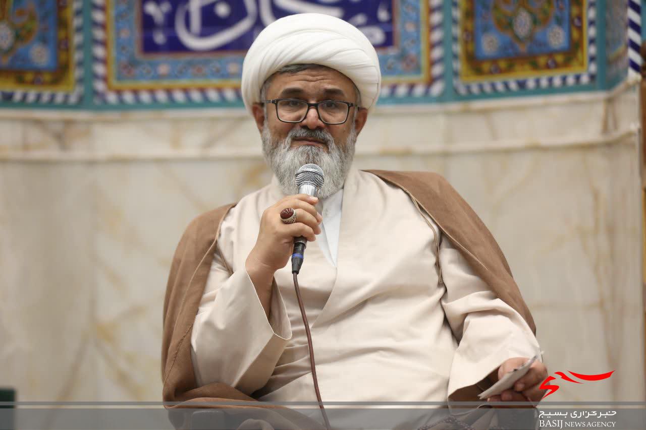 دیدار ائمه جمعه و جماعات پردیسان با مسئولان ناحیه امام حسن مجتبی(ع)